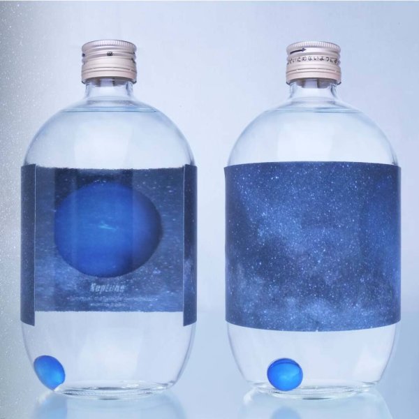画像1: Ginga 〈Milky way〉Neptune -海王星- 純米大吟醸原酒 生酒（720ml）オリジナルBOX付き (1)